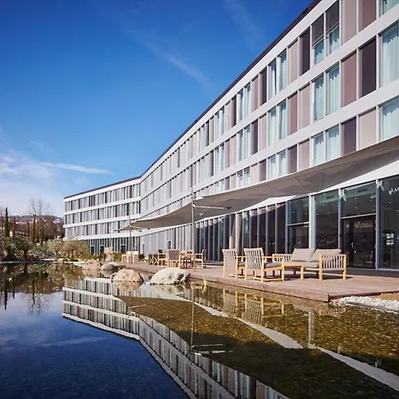 Modern Times Hotel, Vevey, A Tribute Portfolio