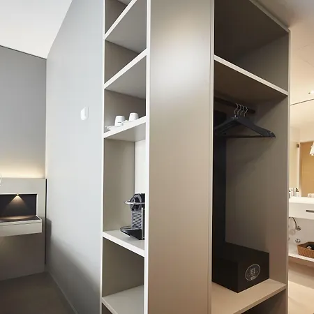 Modern Times Hotel, Vevey, A Tribute Portfolio 4*