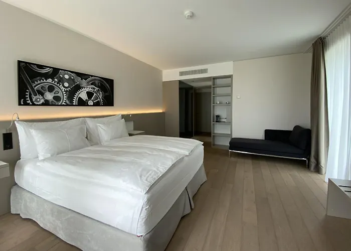 Modern Times 4* Vevey