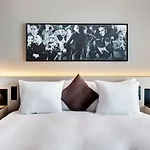Modern Times Hotel, Vevey, A Tribute Portfolio