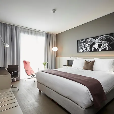 Modern Times Vevey