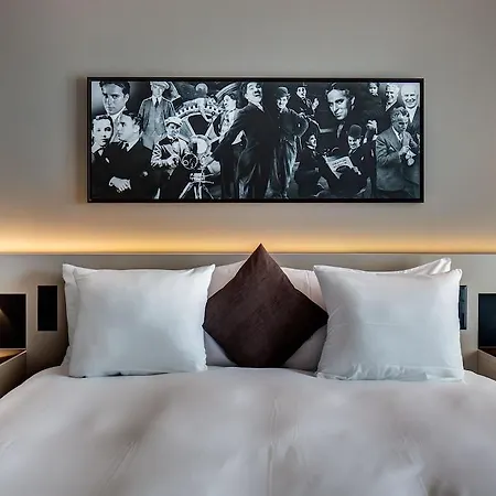 Modern Times 4* Vevey