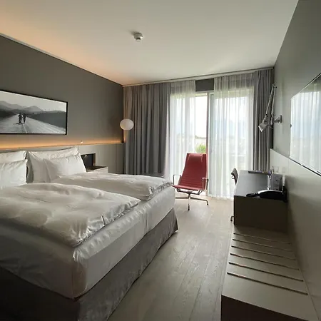 Hotel Modern Times 4*