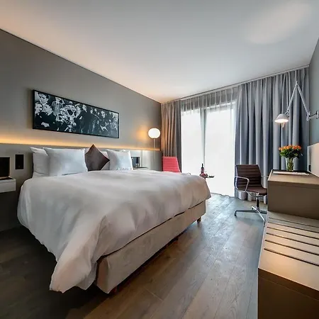 Modern Times 4*